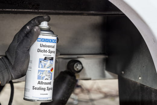 WEICON Universal Dicht-Spray – Anwendung WEICON Universal Dicht-Spray – Anwendung