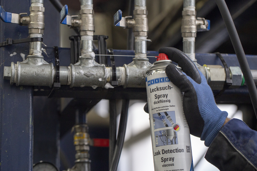 WEICON Lecksuch-Spray dickflüssig – Anwendung