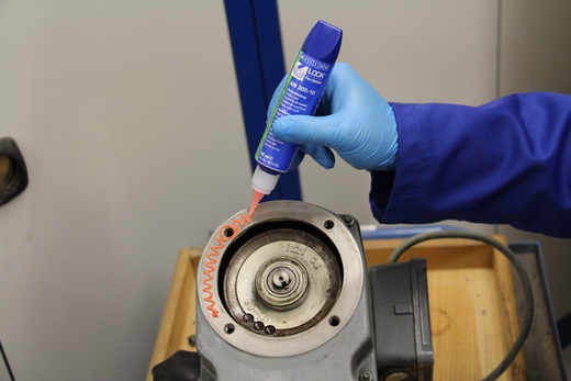 WEICONLOCK® AN 305-10 Flächendichtung – Anwendung