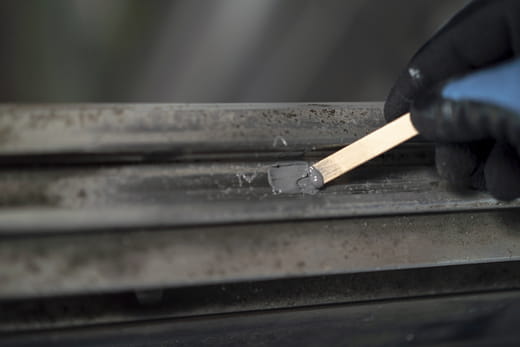 WEICON Aluminium-Minutenkleber – Anwendung